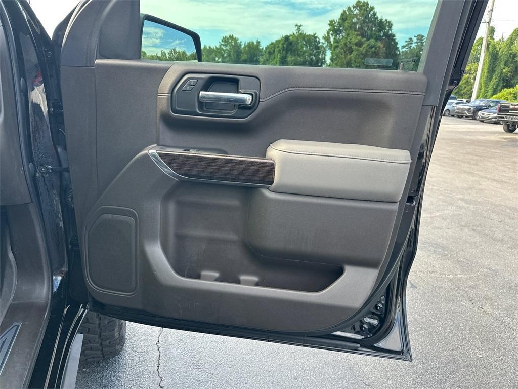 used 2021 GMC Sierra 1500 car, priced at $33,270