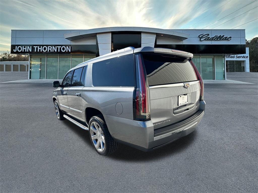 used 2020 Cadillac Escalade ESV car, priced at $33,425