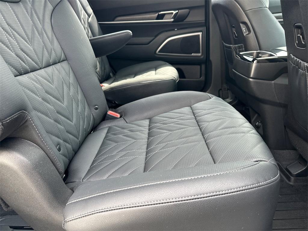 used 2024 Kia Telluride car, priced at $41,925