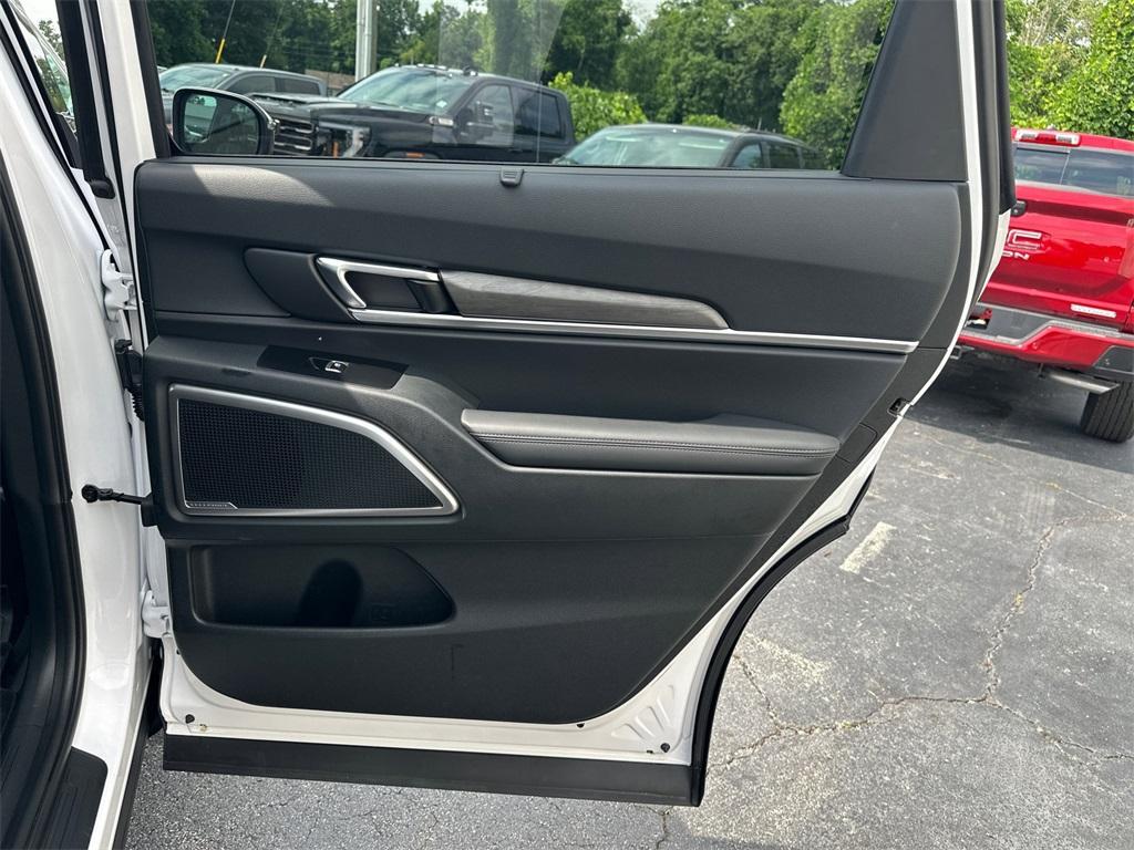 used 2024 Kia Telluride car, priced at $41,925