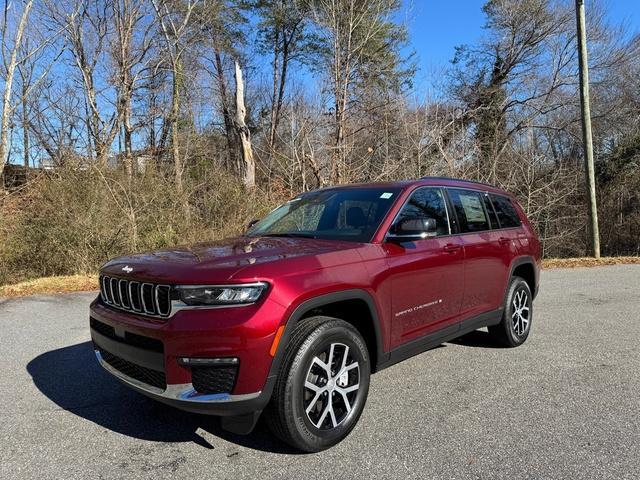 new 2025 Jeep Grand Cherokee L car, priced at $45,999