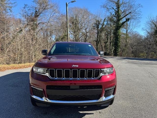 new 2025 Jeep Grand Cherokee L car, priced at $45,999