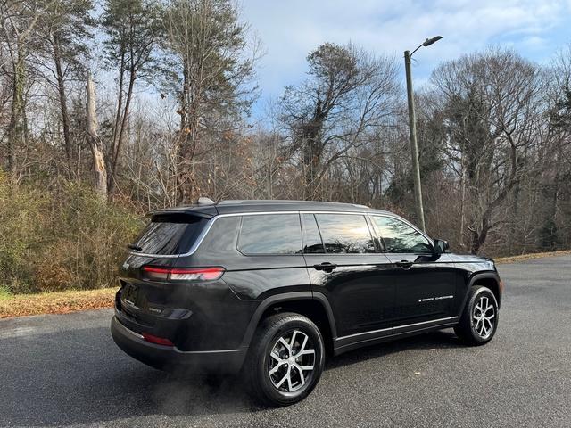 new 2025 Jeep Grand Cherokee L car, priced at $45,999