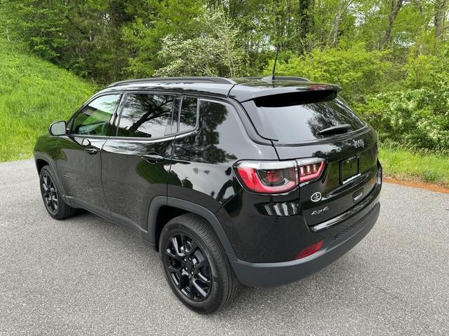 new 2024 Jeep Compass car, priced at $31,590