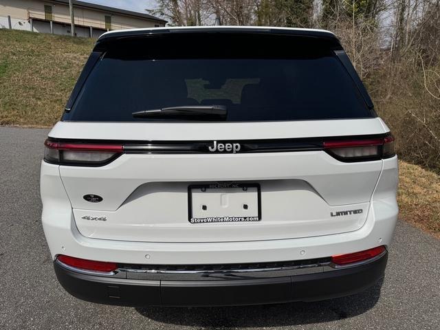 new 2025 Jeep Grand Cherokee car, priced at $43,999