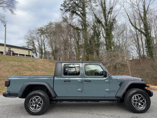 used 2024 Jeep Gladiator car, priced at $49,999