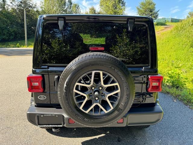 used 2024 Jeep Wrangler car, priced at $38,900