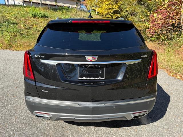 used 2025 Cadillac XT5 car, priced at $41,499