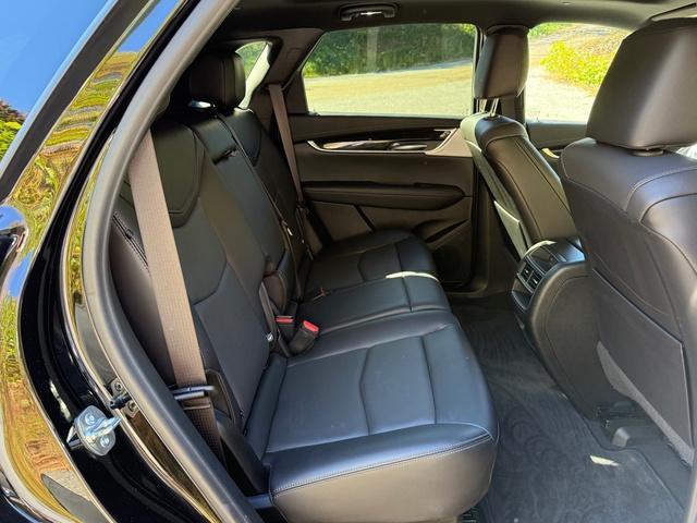 used 2025 Cadillac XT5 car, priced at $41,499