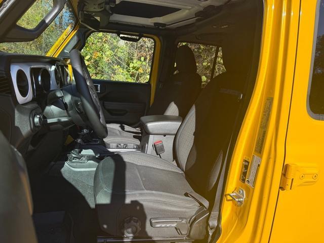 used 2021 Jeep Wrangler Unlimited car, priced at $31,999