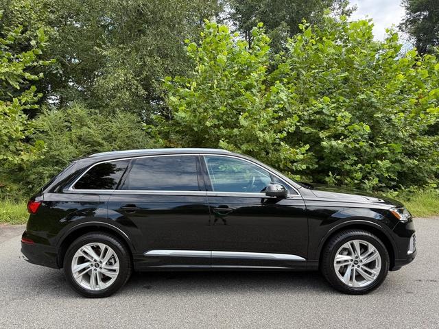 used 2024 Audi Q7 car, priced at $42,999