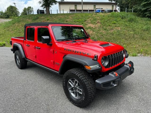 new 2024 Jeep Gladiator car, priced at $45,999