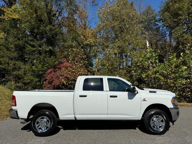 new 2024 Ram 3500 car, priced at $61,999