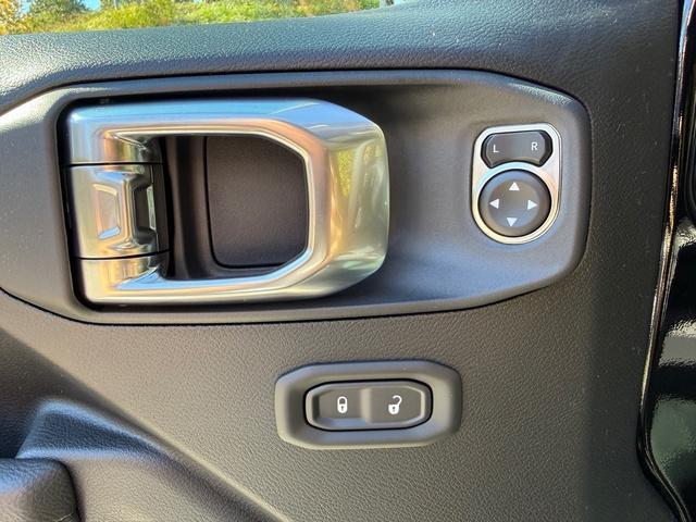 new 2026 Jeep Wrangler car, priced at $51,999