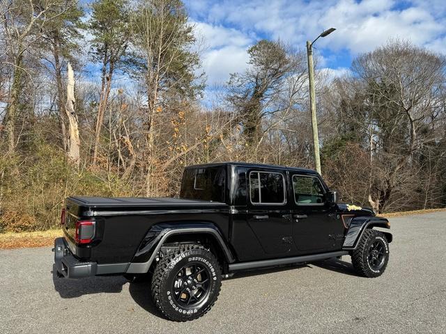 new 2024 Jeep Gladiator car, priced at $45,999