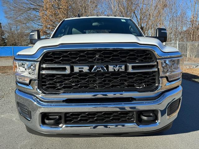 new 2024 Ram 3500 car, priced at $62,999