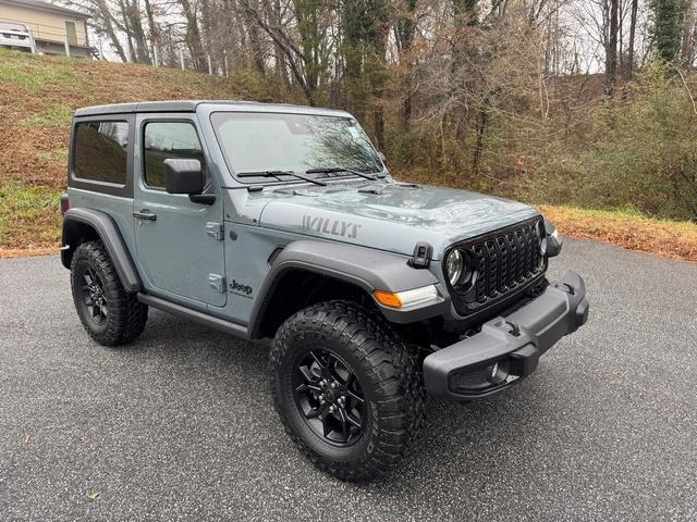 new 2025 Jeep Wrangler car, priced at $42,590