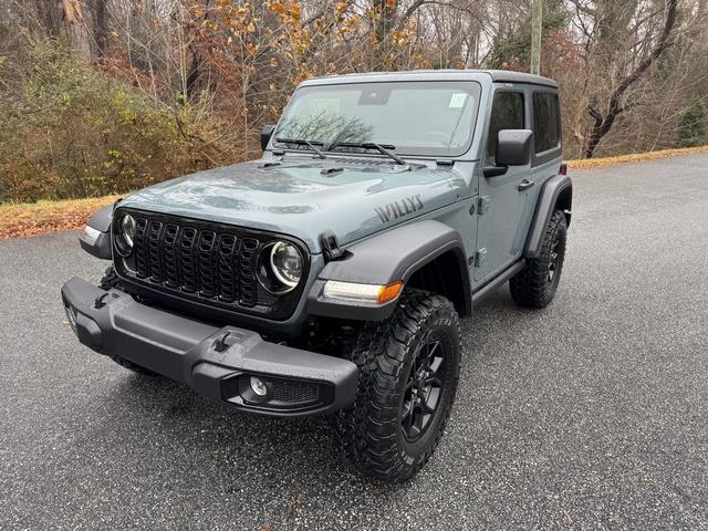 new 2025 Jeep Wrangler car, priced at $42,590