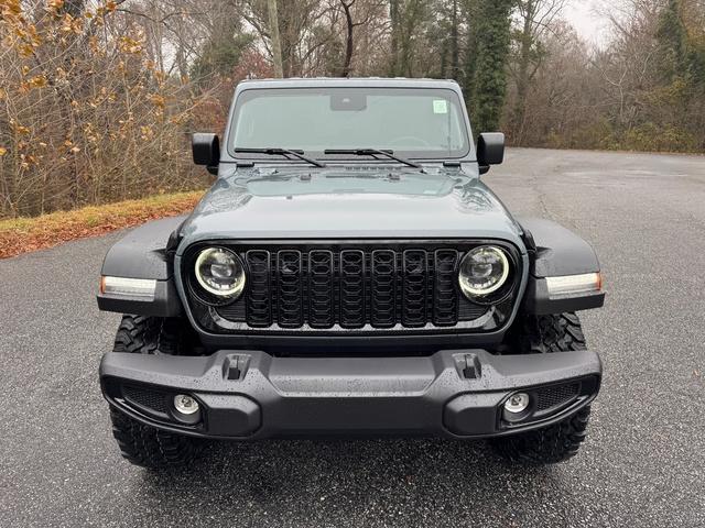 new 2025 Jeep Wrangler car, priced at $42,590