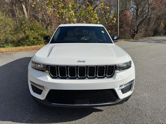 used 2024 Jeep Grand Cherokee car, priced at $42,999