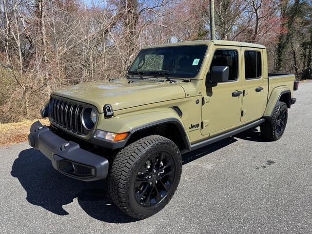 new 2025 Jeep Gladiator car, priced at $42,999