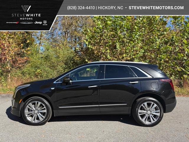 used 2025 Cadillac XT5 car, priced at $40,999