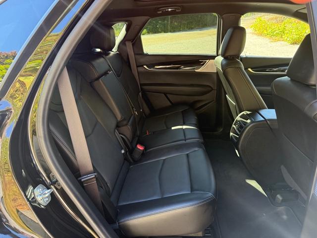 used 2025 Cadillac XT5 car, priced at $40,999