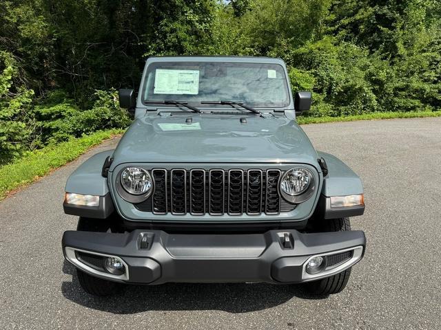 new 2024 Jeep Gladiator car, priced at $43,999