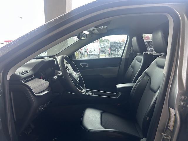 used 2022 Jeep Compass car, priced at $22,999