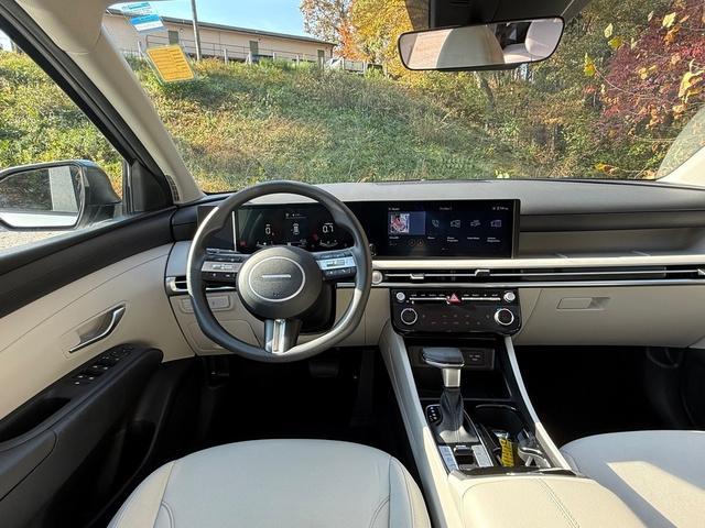 used 2025 Hyundai Tucson car, priced at $24,999