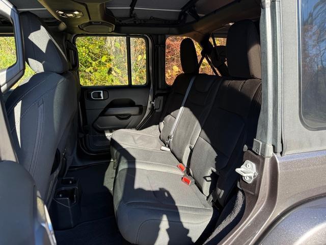 used 2022 Jeep Wrangler Unlimited car, priced at $33,999