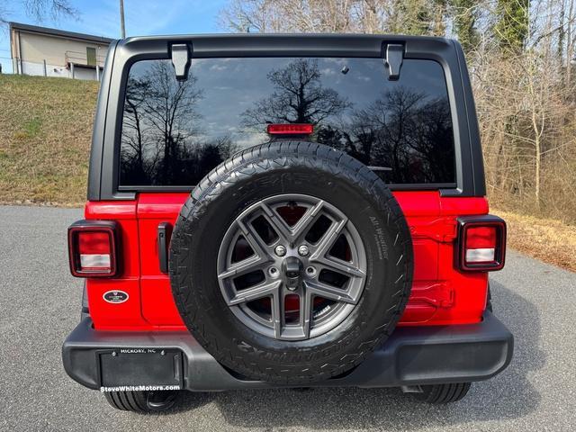 new 2025 Jeep Wrangler car, priced at $52,930