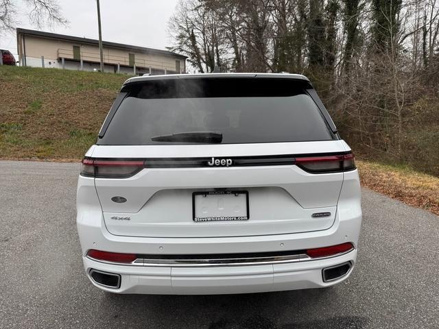 new 2025 Jeep Grand Cherokee car, priced at $56,999