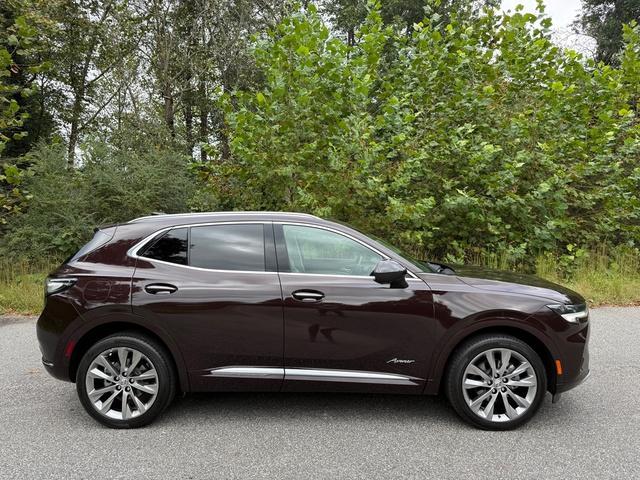 used 2022 Buick Envision car, priced at $25,499