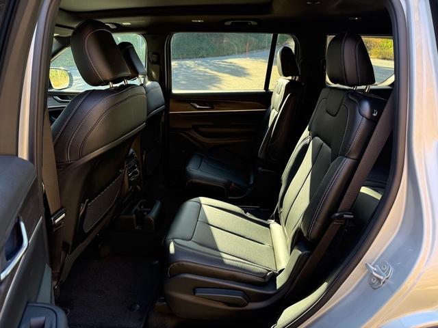 new 2025 Jeep Grand Cherokee L car, priced at $50,590