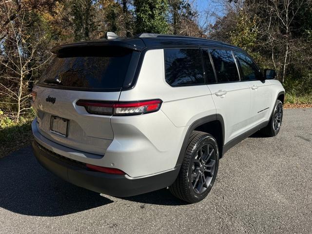 new 2025 Jeep Grand Cherokee L car, priced at $50,590