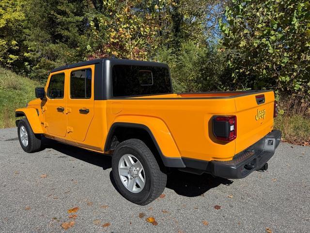 used 2021 Jeep Gladiator car, priced at $27,999