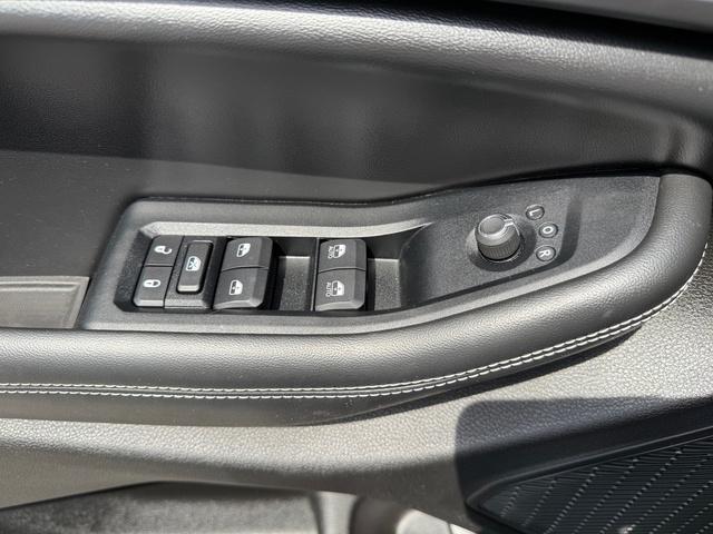 used 2023 Jeep Grand Cherokee car, priced at $34,999