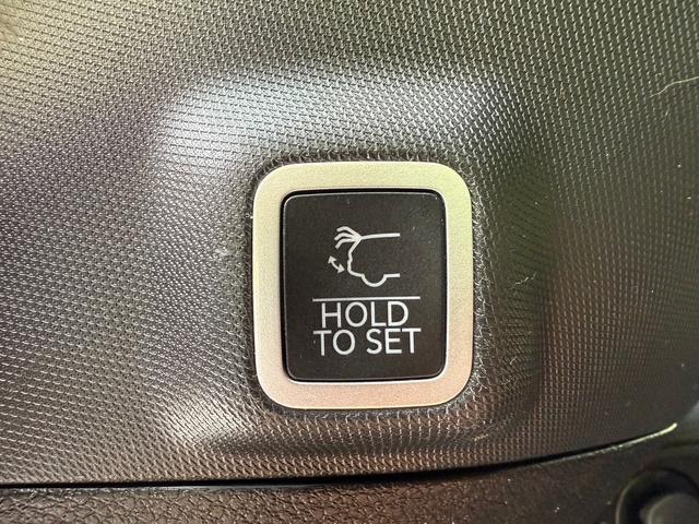 used 2023 Jeep Grand Cherokee car, priced at $34,999