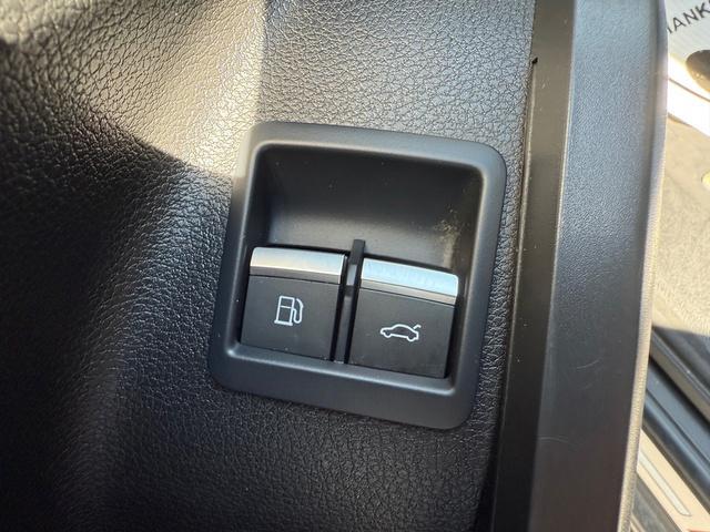 used 2022 Audi Q5 e car, priced at $24,999