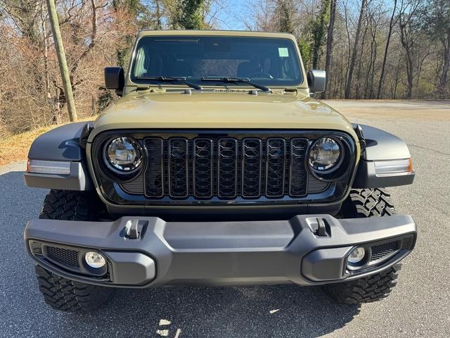 new 2025 Jeep Wrangler car, priced at $40,590