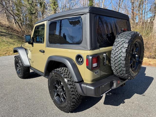 new 2025 Jeep Wrangler car, priced at $40,590