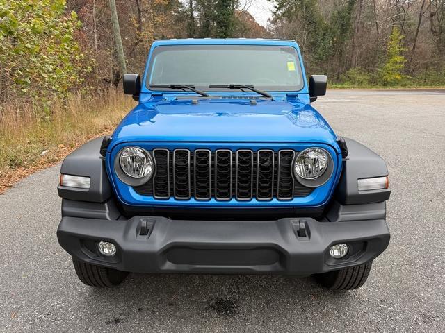 used 2025 Jeep Wrangler car, priced at $30,999