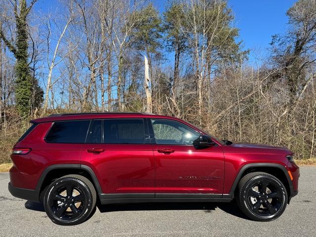 new 2025 Jeep Grand Cherokee L car, priced at $49,999