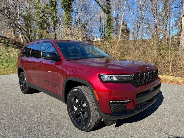 new 2025 Jeep Grand Cherokee L car, priced at $49,999