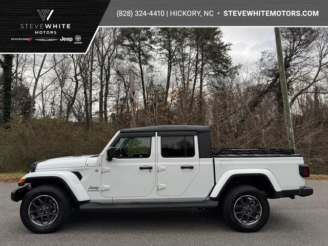 used 2022 Jeep Gladiator car, priced at $34,999