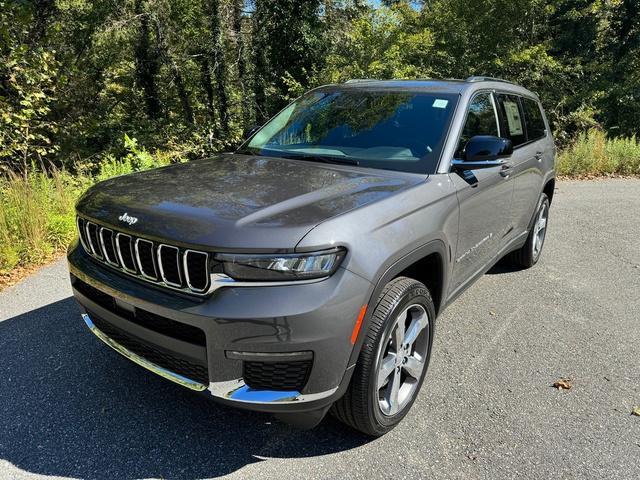 new 2025 Jeep Grand Cherokee L car, priced at $50,999