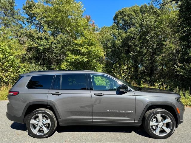 new 2025 Jeep Grand Cherokee L car, priced at $50,999