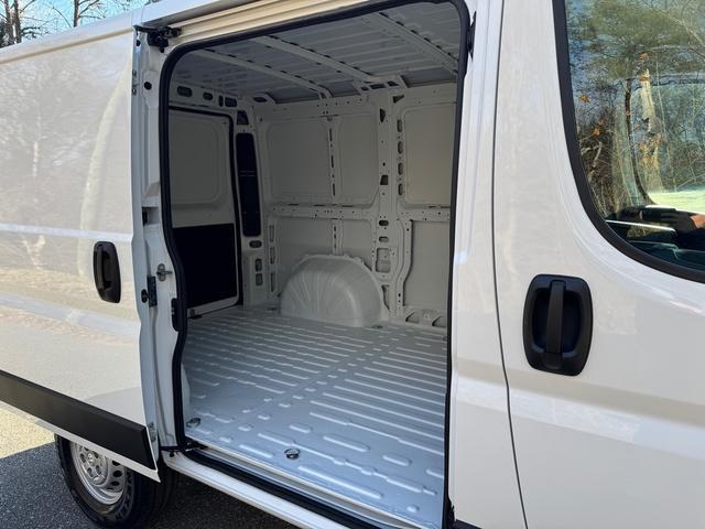 new 2025 Ram ProMaster 1500 car, priced at $45,875