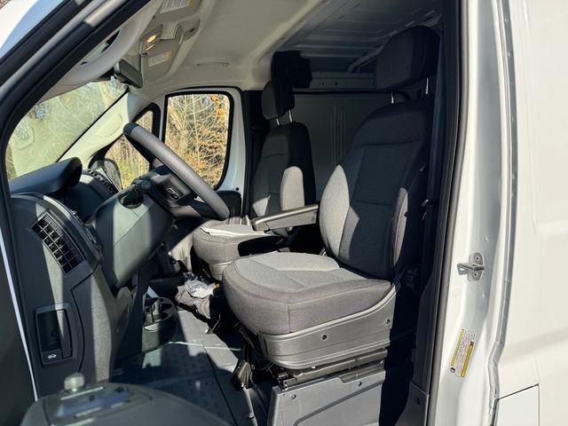 new 2025 Ram ProMaster 1500 car, priced at $45,875